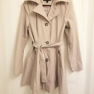 Trench coat